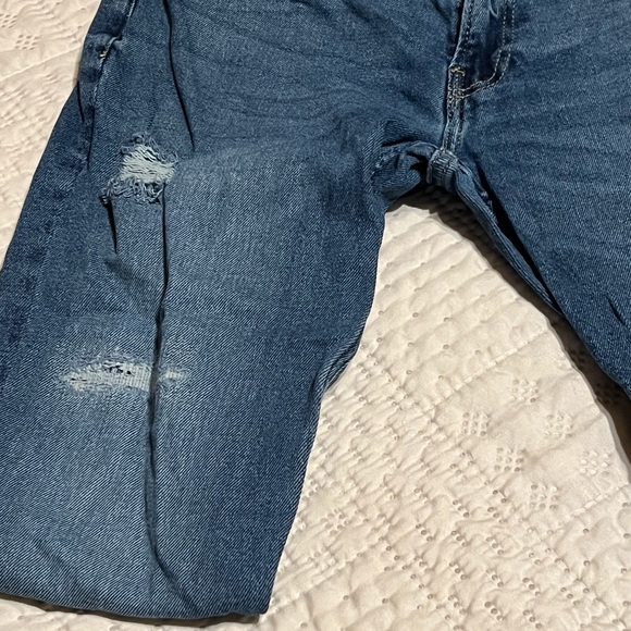 Hollister Skinny Epic Flex Jeans Medium Wash 31x32 Distressed - Picture 2 of 6